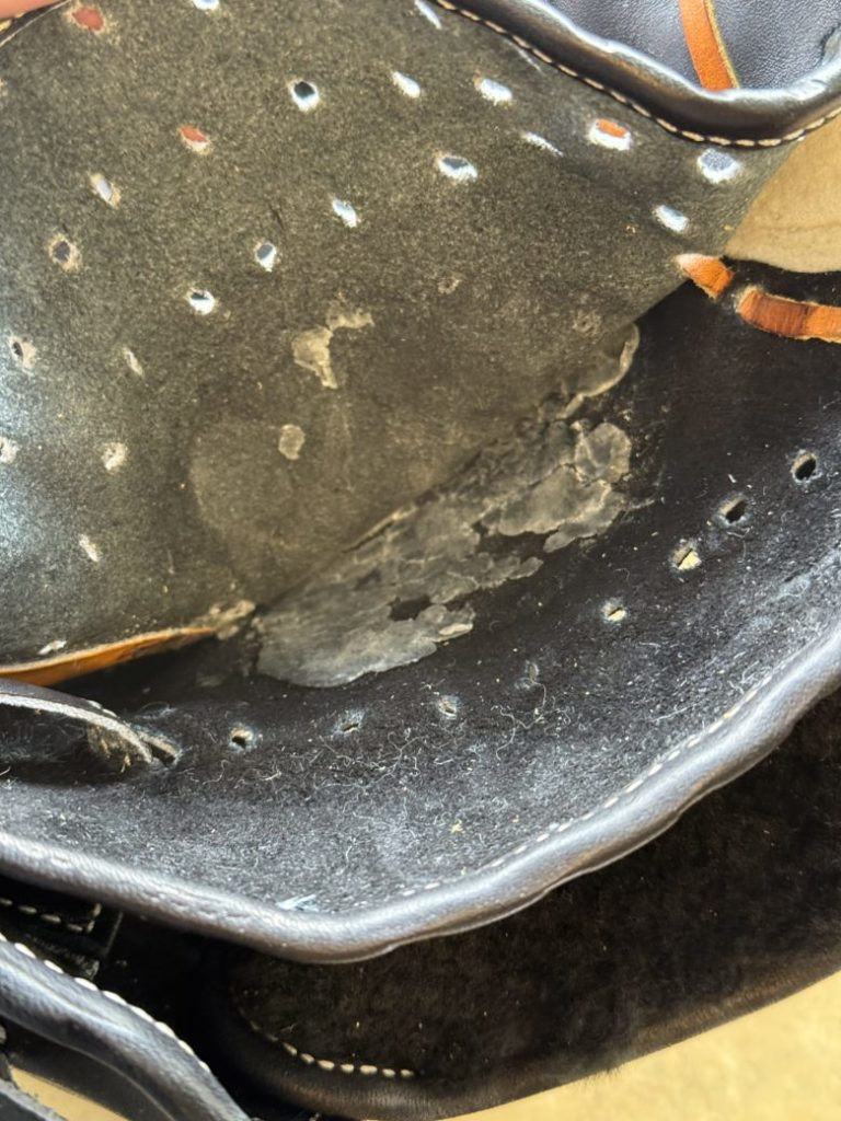 グリスが枯れてきている