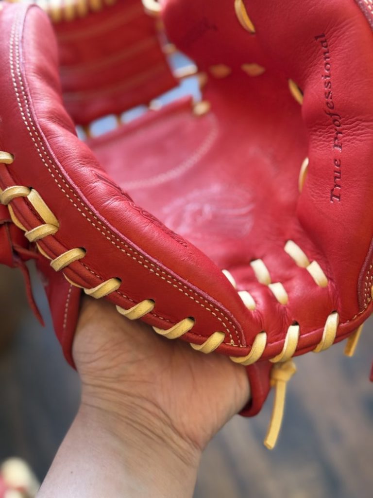 JCMRは横から入れる