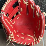 1年後の未来を育てる型付け。ミズノ坂本型を適度な深さで育てる