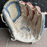 【内野手用を縦閉じに？】横閉じとの違いと「縦閉じ」が向いている人の特徴を専門店がじっくり解説